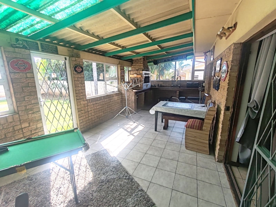 4 Bedroom Property for Sale in Heuwelkruin Eastern Cape